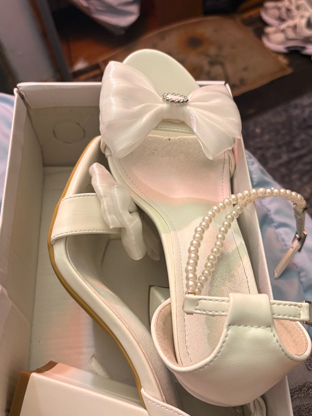 Women's White Pearl Bow Block-Heel Sandals